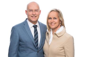 Die Geschwister Simone Cronjäger und Andreas Kirsch lenken seit der Firmengründung im Jahr 2002 erfolgreich die Geschicke des Unternehmens.