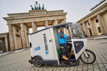 Hermes hat in Berlin 18 E-Cargobikes der ONOMOTION GmbH im Einsatz.